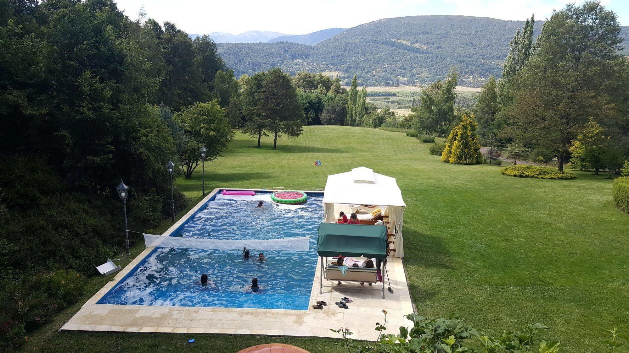 Rotui Apart Hotel San Martin de los Andes Ngoại thất bức ảnh